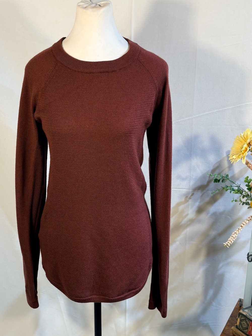 🧡Lululemon Sit In Lotus Sweater Savannah 100% Merino Wool Pullover Sz 6🧡